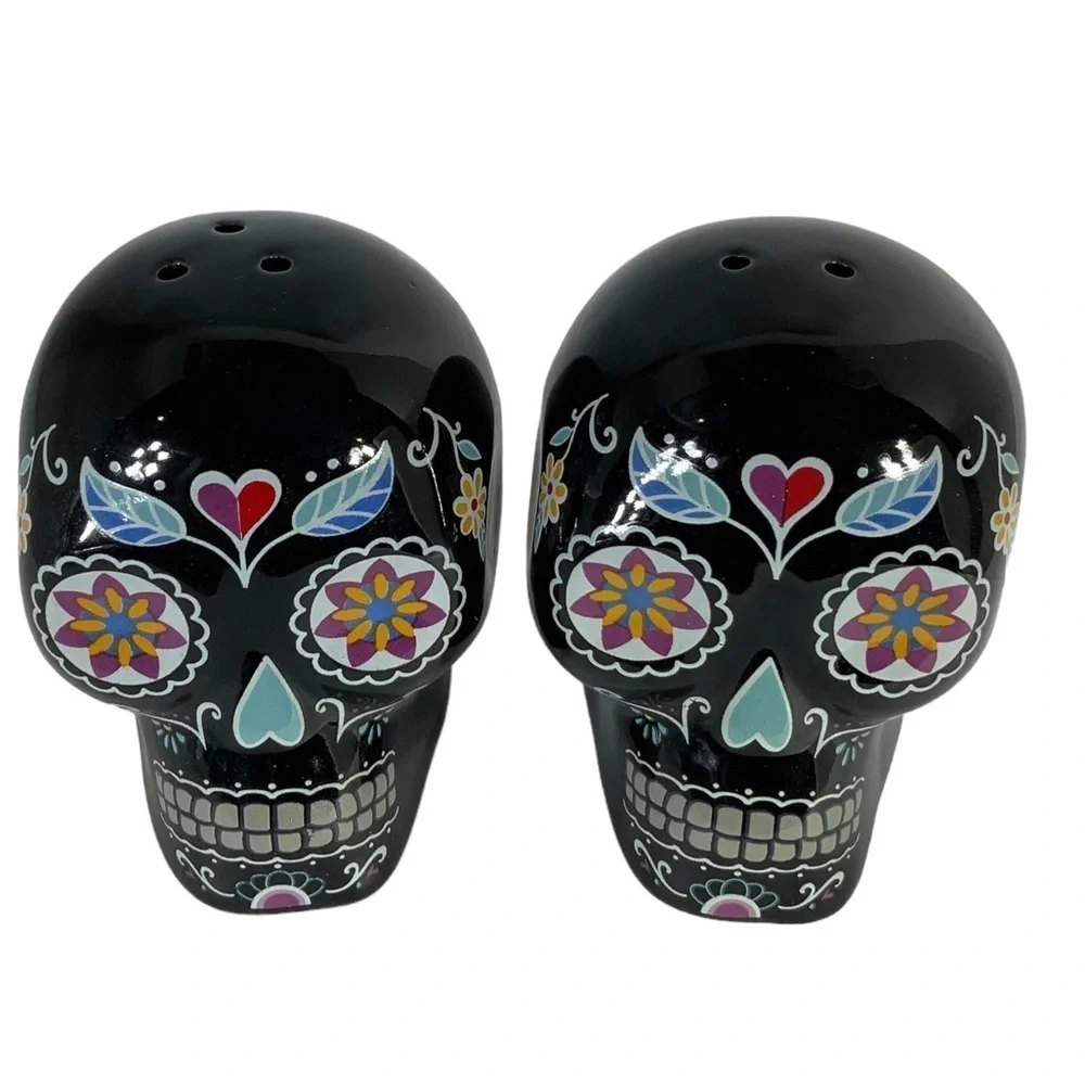Sugar Skull Salt Pepper Shaker Set Ceramic Day of the Dead Multicolor Black 2 PC